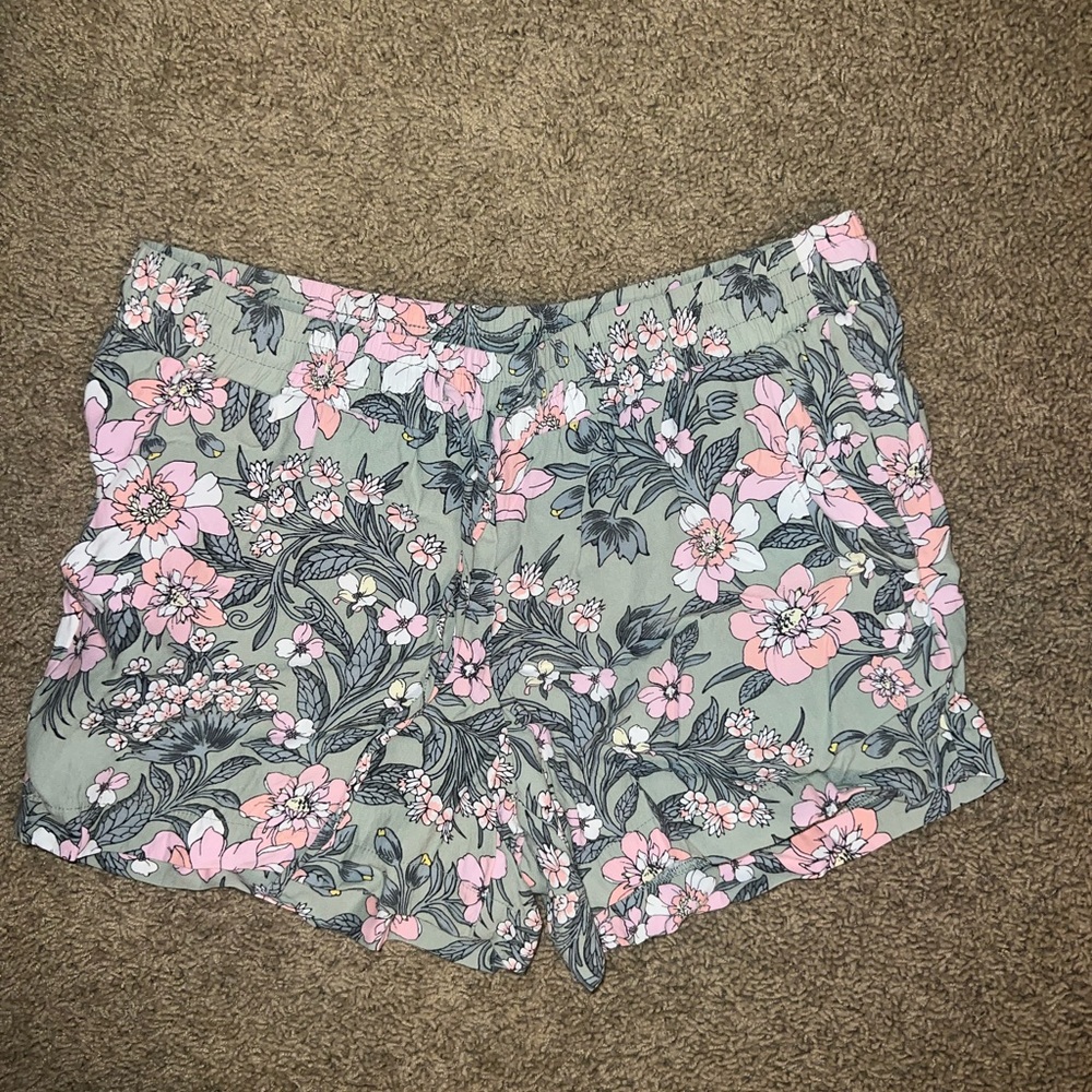 Loft Shorts